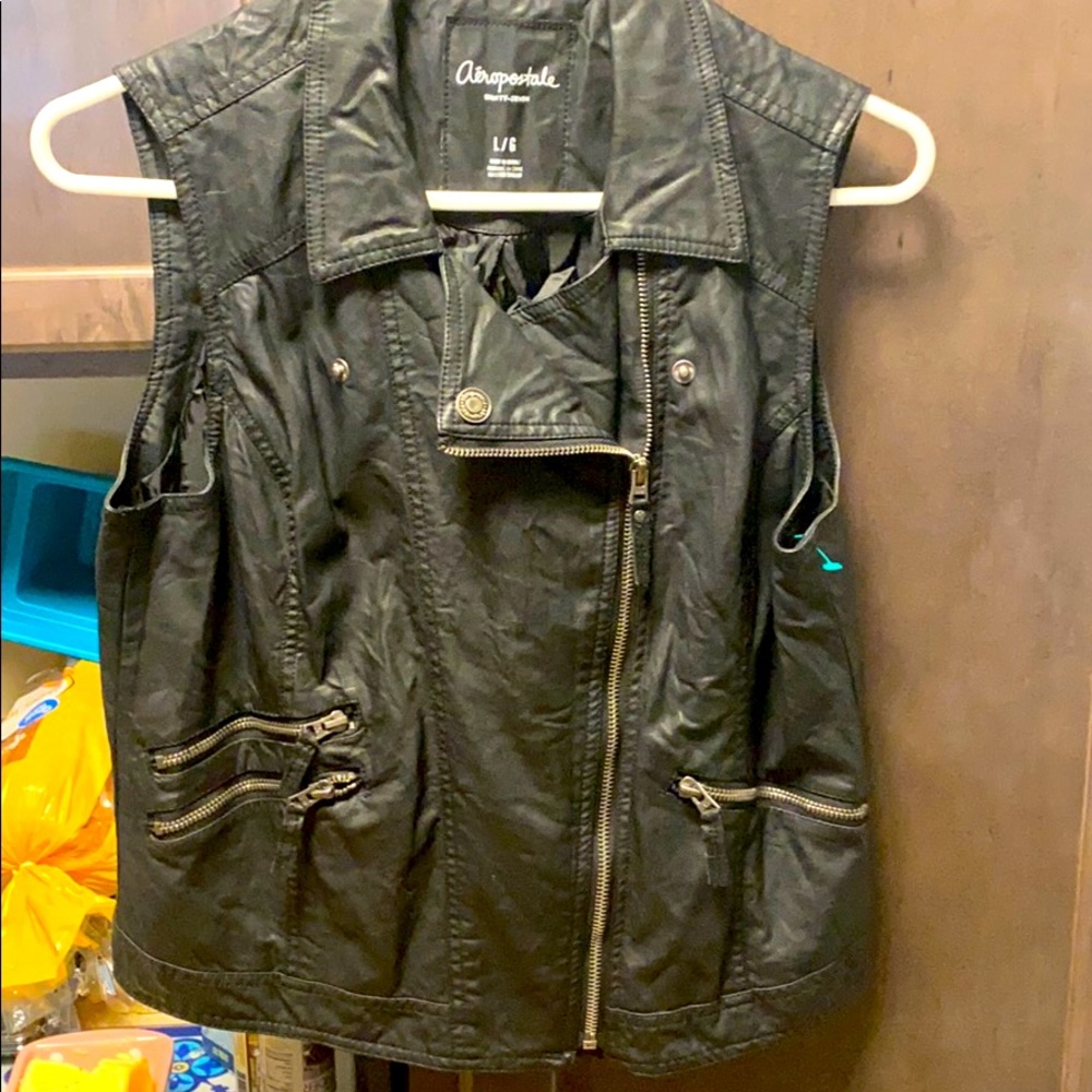 Leather Vest L